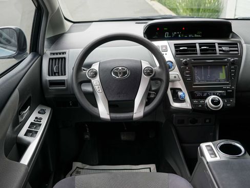 Used 2012 Toyota Prius V Three FWD image 38