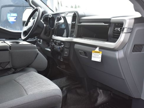 New 2026 Ford F250 XLT w/ XLT Premium Package image 12