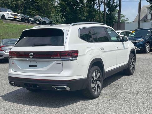 New 2024 Volkswagen Atlas SEL image 6
