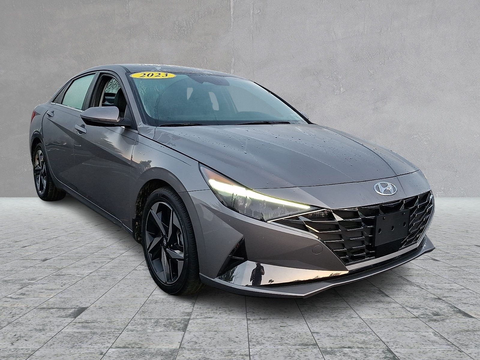 Certified 2023 Hyundai Elantra Limited FWD image 3