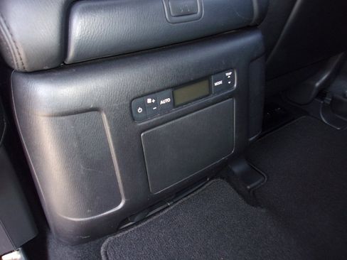 Used 2023 Nissan Armada SL w/ Midnight Edition Package image 25