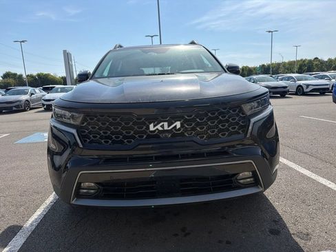 Certified 2022 Kia Sorento SX Prestige w/ Rust Color Package AWD/4WD image 3
