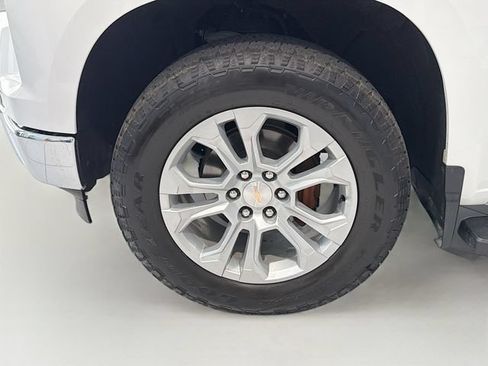 Certified 2024 Chevrolet Silverado 1500 LTZ AWD/4WD image 27