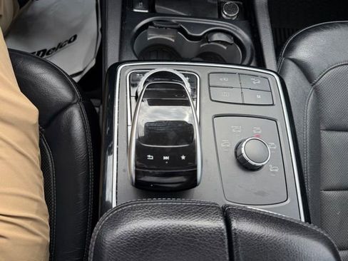 Used 2017 Mercedes-Benz GLE 43 AMG 4MATIC image 26