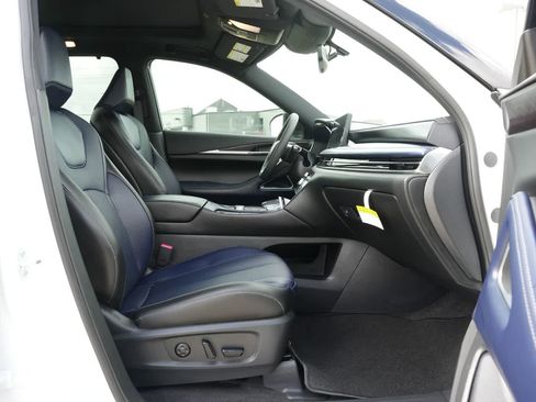 New 2026 INFINITI QX60 Sport AWD/4WD image 23