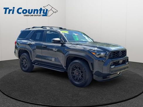 Certified 2025 Toyota 4Runner TRD Off-Road Premium AWD/4WD image 1