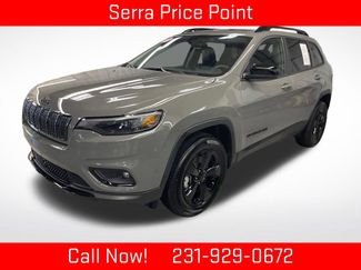Used 2023 Jeep Cherokee Altitude Lux w/ Lux Elite Package AWD/4WD 360° Tour