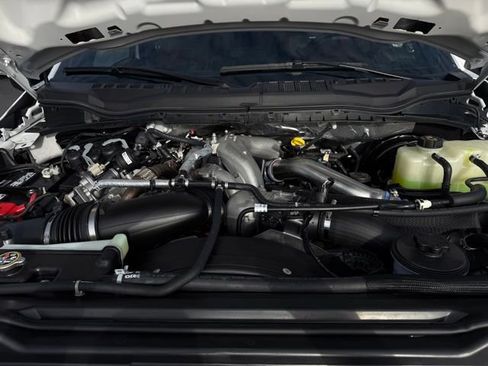 Used 2022 Ford F250 Platinum image 36