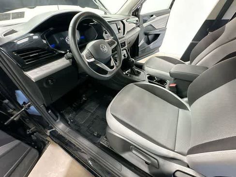 Certified 2023 Volkswagen Taos S FWD image 15