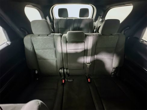 Used 2023 Dodge Durango GT image 13