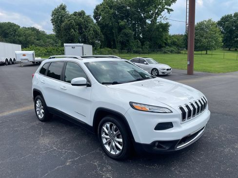 Used 2015 Jeep Cherokee Limited FWD image 8