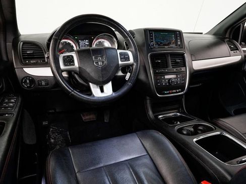 Used 2017 Dodge Grand Caravan GT image 6