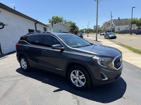 Used 2019 GMC Terrain SLE w/ Driver Convenience Package AWD/4WD image 6
