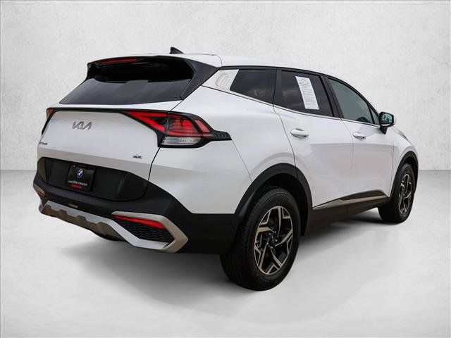Used 2025 Kia Sportage LX AWD/4WD image 5