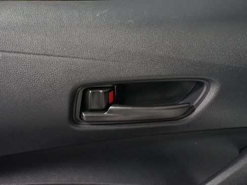 Certified 2024 Toyota Corolla LE image 29