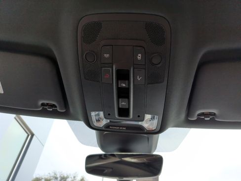 Used 2023 Audi Q3 2.0T Premium Plus w/ Premium Plus Package image 27