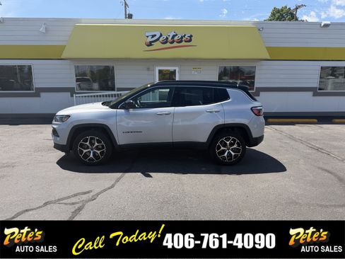 Used 2025 Jeep Compass Limited AWD/4WD image 1