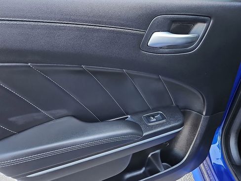 Used 2022 Dodge Charger Scat Pack w/ Dynamics Package image 16