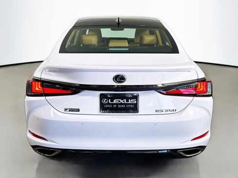 Used 2025 Lexus ES 350 w/ Accessory Package (Z2) image 6
