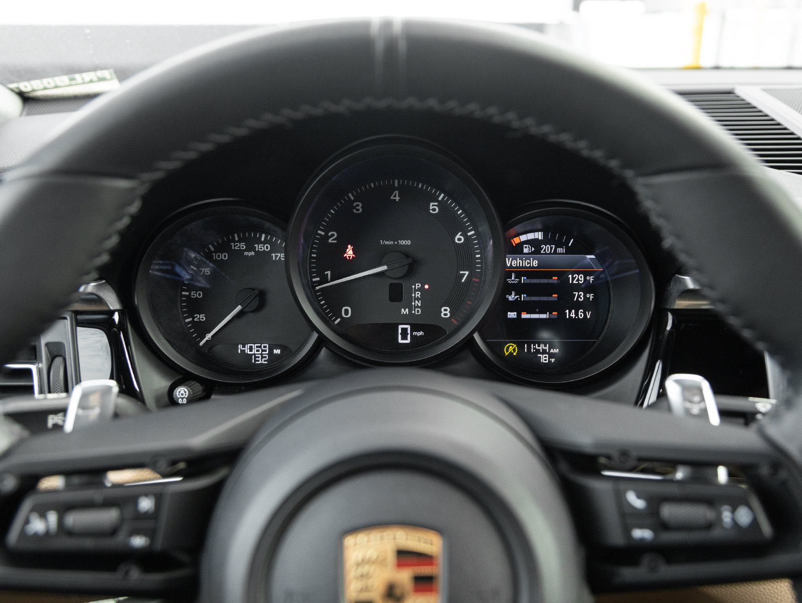 Certified 2024 Porsche Macan AWD/4WD image 14