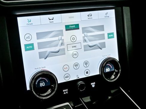 Used 2021 Land Rover Range Rover SV Autobiography Dynamic image 26