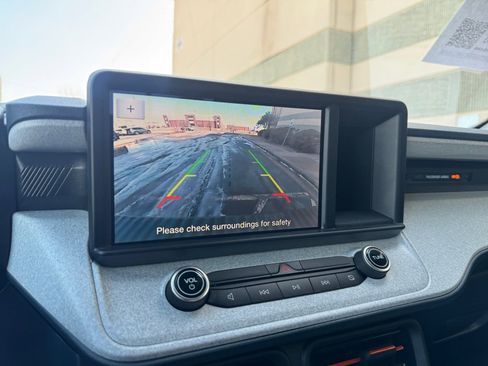 Certified 2022 Ford Maverick XLT image 28