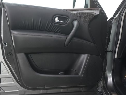 Used 2024 Nissan Armada Platinum w/ Captain's Chairs Package AWD/4WD image 21