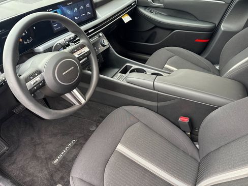 Certified 2024 Hyundai Sonata SEL image 9