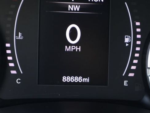 Used 2021 Jeep Renegade Sport FWD image 5