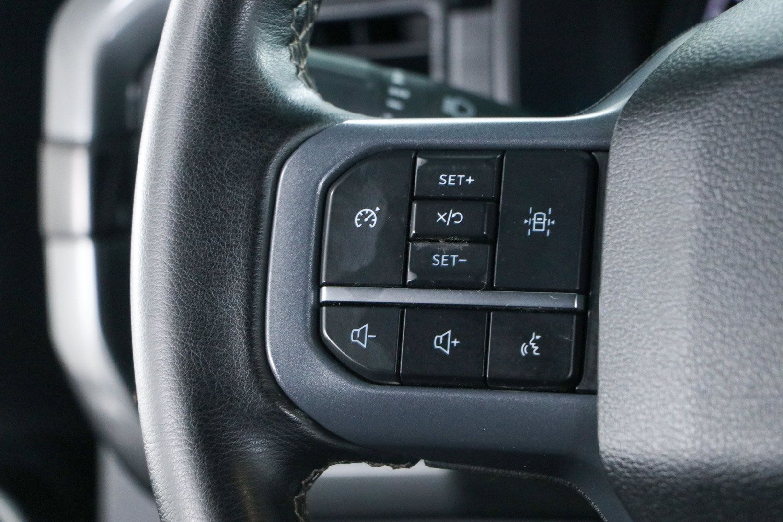Used 2023 Ford F150 XLT w/ Equipment Group 302A High AWD/4WD image 15