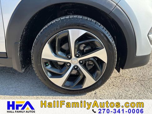 Used 2016 Hyundai Tucson Limited image 32