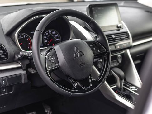 Used 2024 Mitsubishi Eclipse Cross SE AWD/4WD image 10