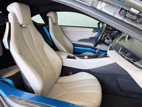 Used 2015 BMW i8 AWD/4WD image 30