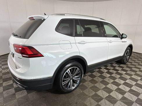 Used 2024 Volkswagen Tiguan Wolfsburg Edition AWD/4WD image 2