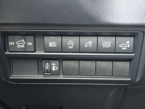 Used 2024 Toyota Tundra SR5 w/ SR5 Convenience Package image 14