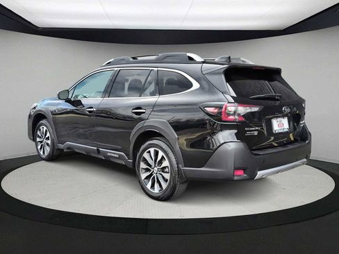 Certified 2025 Subaru Outback Touring w/ Popular Package #2 image 6