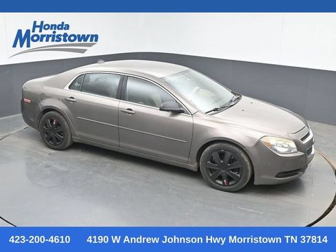 Used 2012 Chevrolet Malibu LS w/ LS Uplevel Package FWD image 1