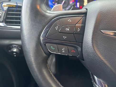 Used 2015 Chrysler 200 S image 23