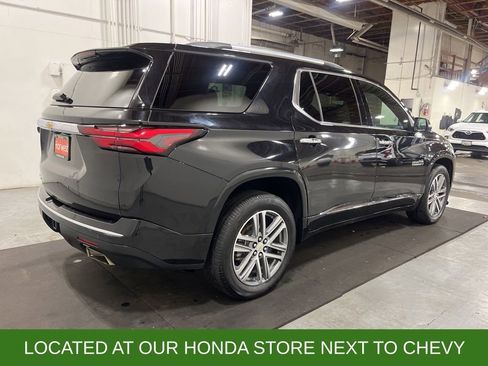 Used 2022 Chevrolet Traverse High Country image 9