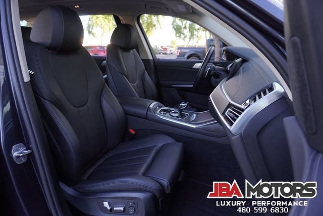 Used 2022 BMW X7 xDrive40i w/ Premium Package AWD/4WD image 10