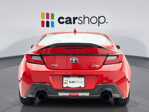 Used 2024 Toyota GR86 TRUENO Edition image 4