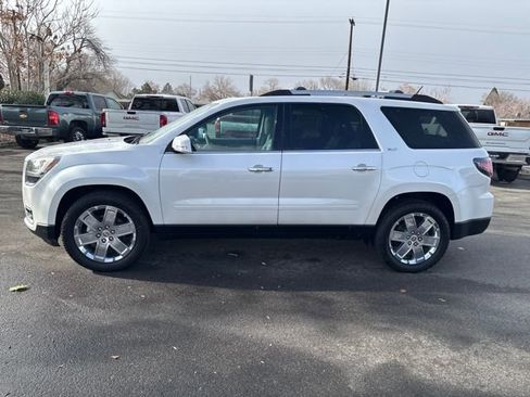 Used 2017 GMC Acadia Limited SLT image 3