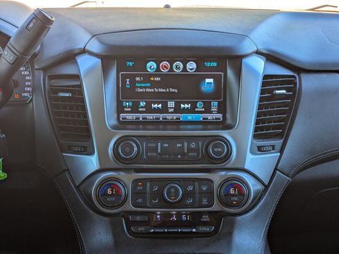 Used 2020 Chevrolet Tahoe LS image 18