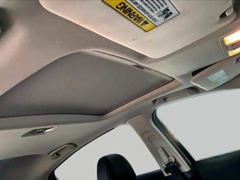 Used 2017 Honda HR-V EX image 14