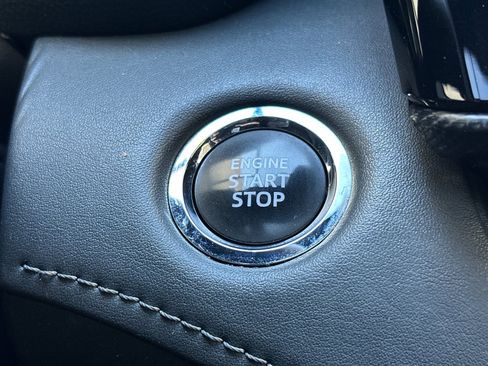 Used 2023 Toyota Highlander XSE image 26