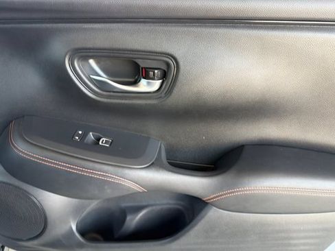 Certified 2024 Honda HR-V Sport image 22