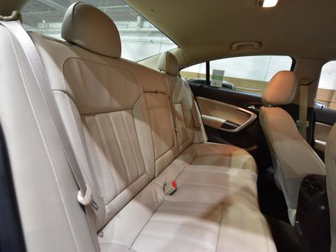 Used 2016 Buick Regal image 43