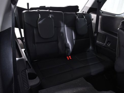 Used 2022 Ford Explorer XLT w/ Equipment Group 202A image 20