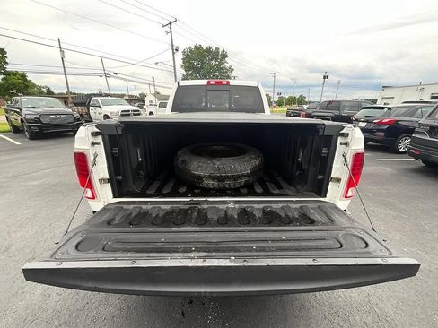 Used 2017 RAM 1500 Laramie w/ Convenience Group AWD/4WD image 7