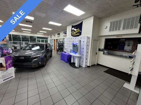 Used 2025 Subaru Ascent Onyx Edition w/ Onyx Package image 16